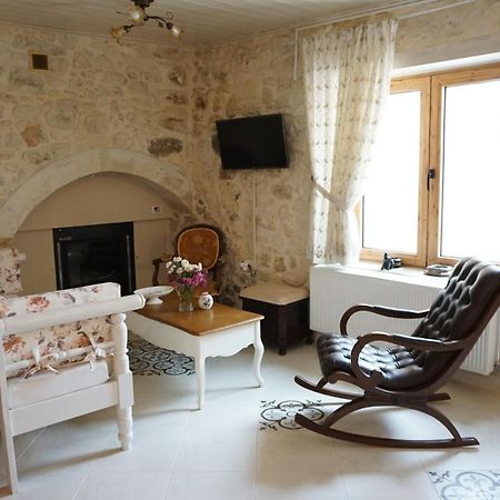 Ioanna House Villa Gonia Exterior photo