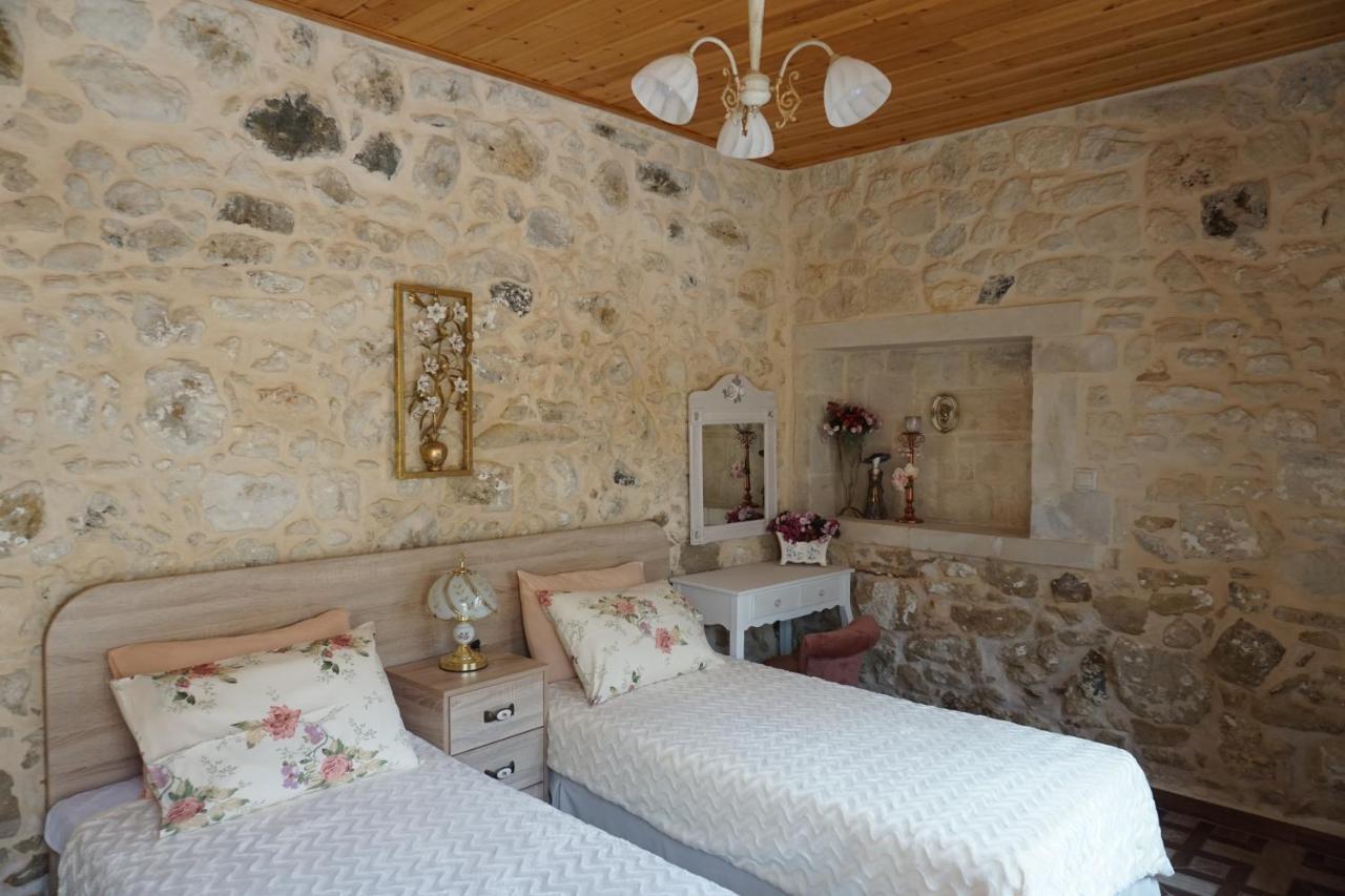 Ioanna House Villa Gonia Exterior photo