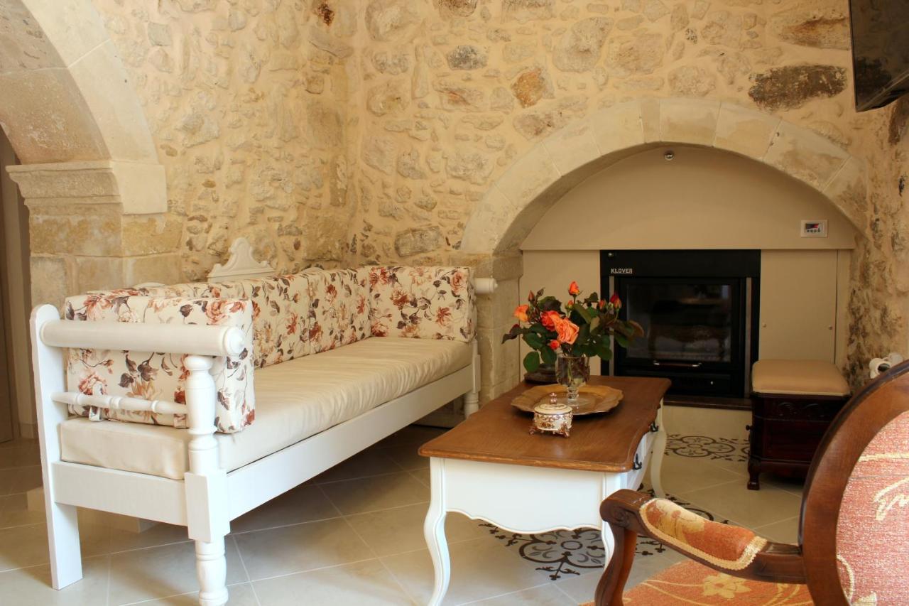 Ioanna House Villa Gonia Exterior photo